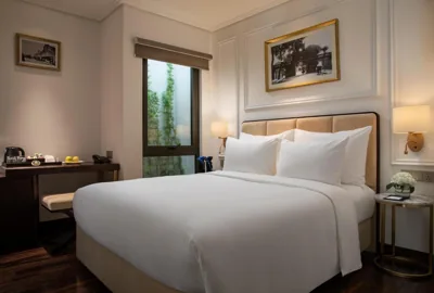Habitación doble o con 2 camas individuales Classic con ventana, sin vistas — Soleil Boutique Hotel Hanoi